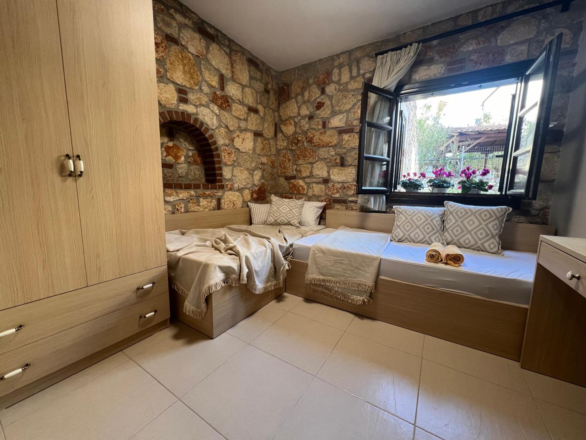 Boutique Stone House Pensionat Psakoudia Exteriör bild