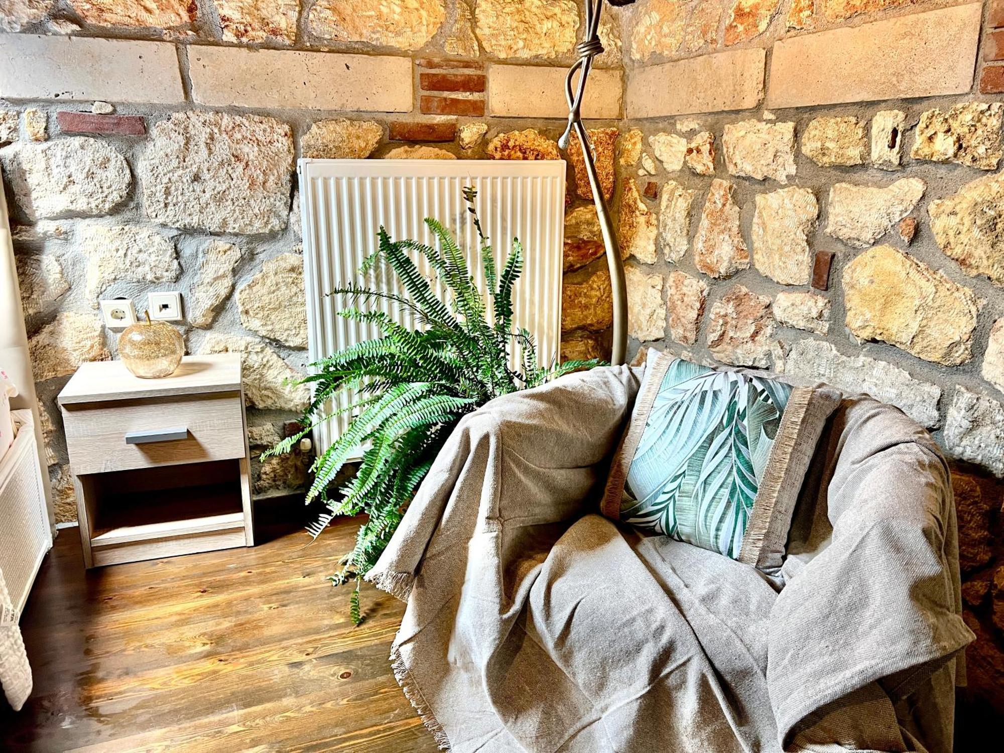 Boutique Stone House Pensionat Psakoudia Exteriör bild